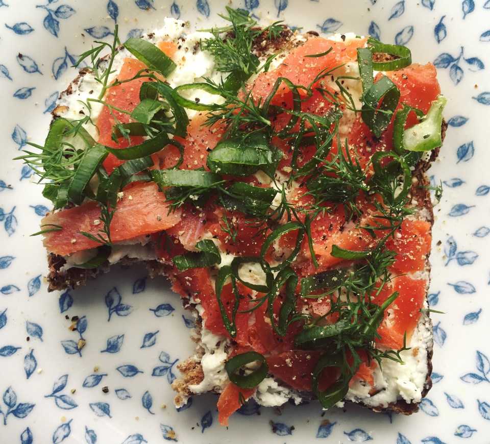 Pls ignore the bite mark.  I was hungry and it looked too good to wait.  So sue me.